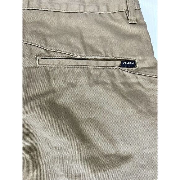 Volcom Men's Corpo Class Shorts Size 30 Brown Khaki Chino Skate Shorts Excellent - Picture 9 of 9